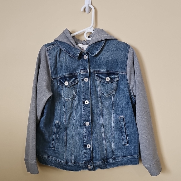 Torrid Denim & Terry Hooded Crop Truckers Medium Wash Jacket Sz 3 (3X | 22-24) - Picture 5 of 8